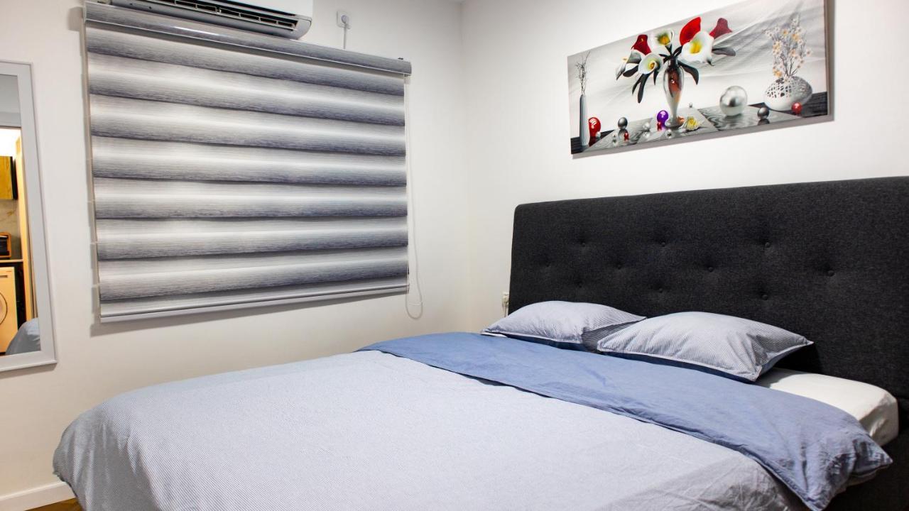 Grey House 2 Apartamento Eilat Exterior foto
